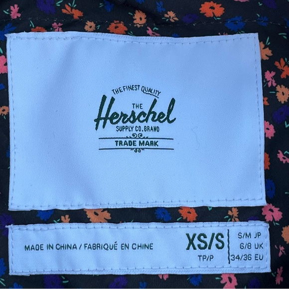 NWT Herschel Supply Company Floral Rain Poncho in Blue - Size XS/S - Picture 5 of 7